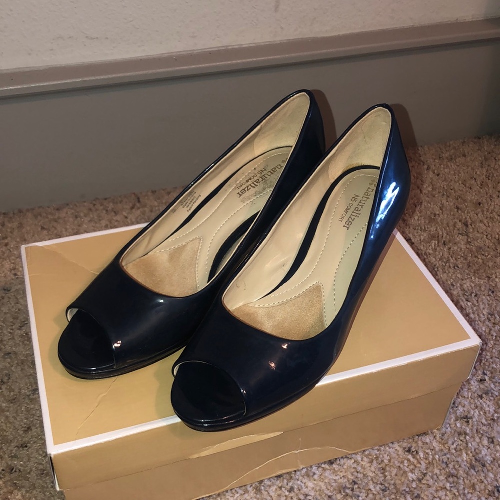 Naturalizer Comfort Short Heels